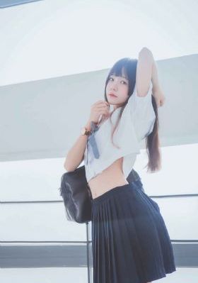 国产兰博基尼众泰图片_中英字幕1080