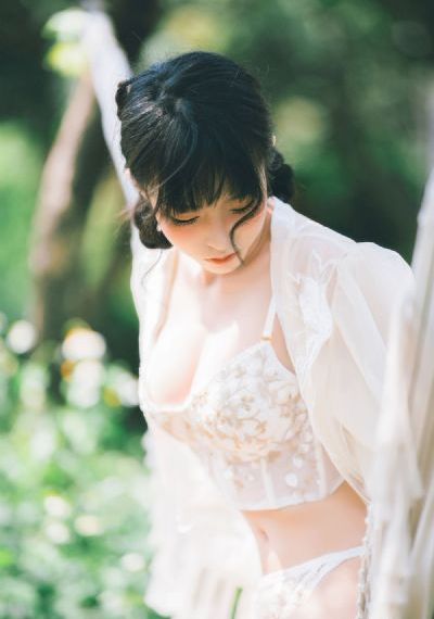 国产贵妇膏哪个好_720视频大全